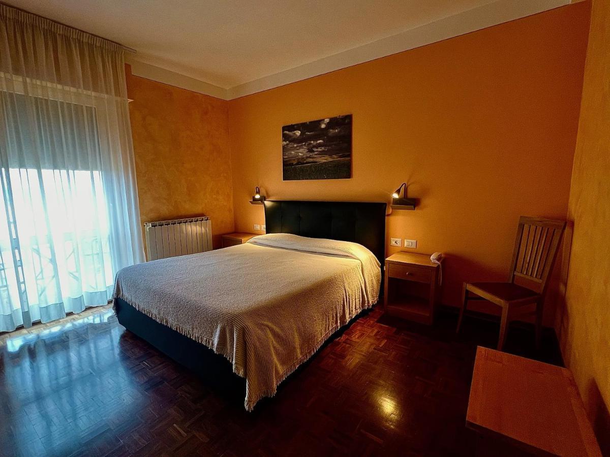 Albergo Di Murlo Ngoại thất bức ảnh